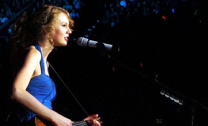 6 Of The Most Romantic Proposal Songs