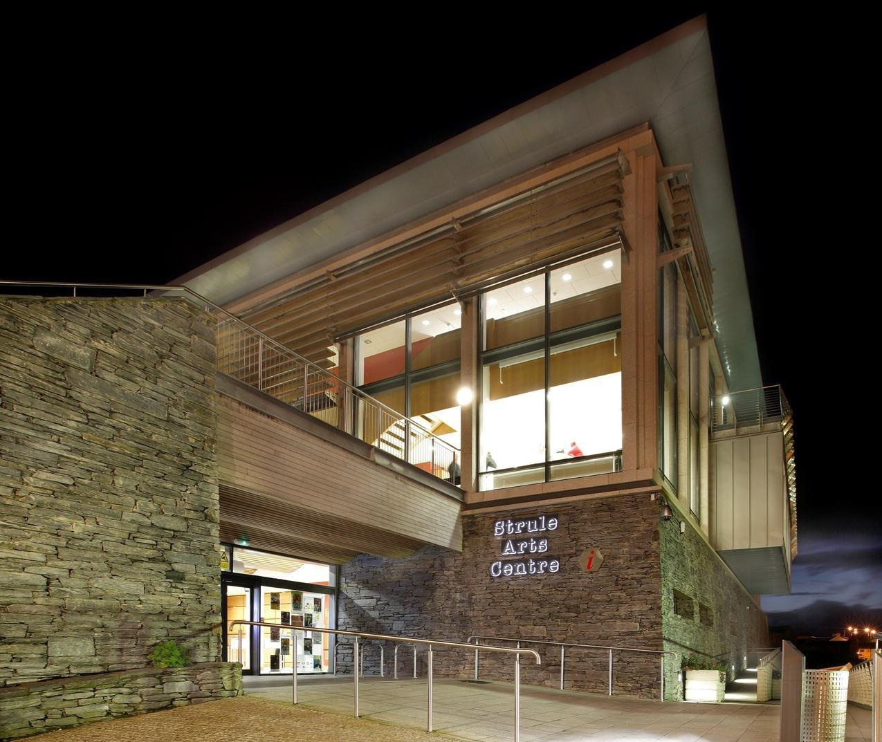 Council buildings made purple to mark the Queens death