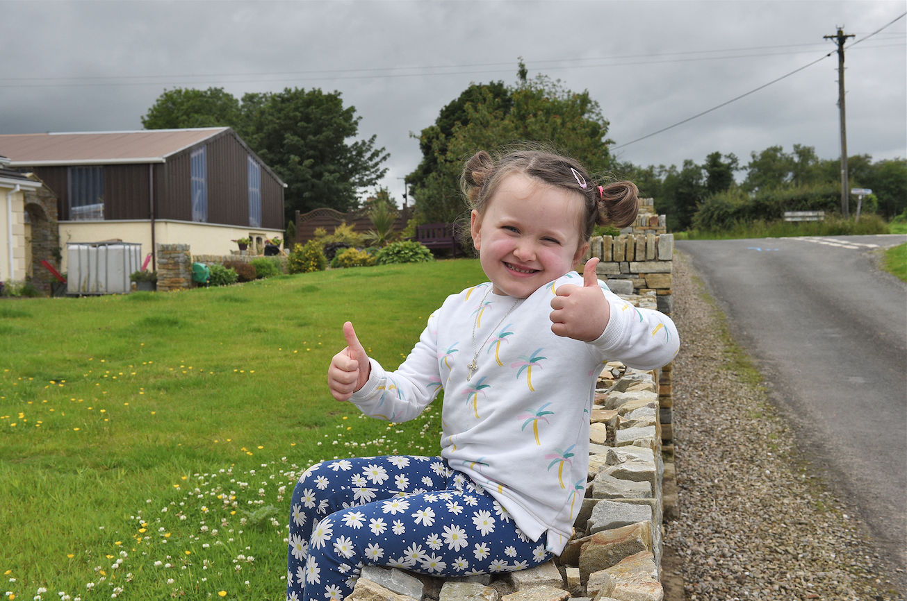Little Clodagh rings bell against cancer