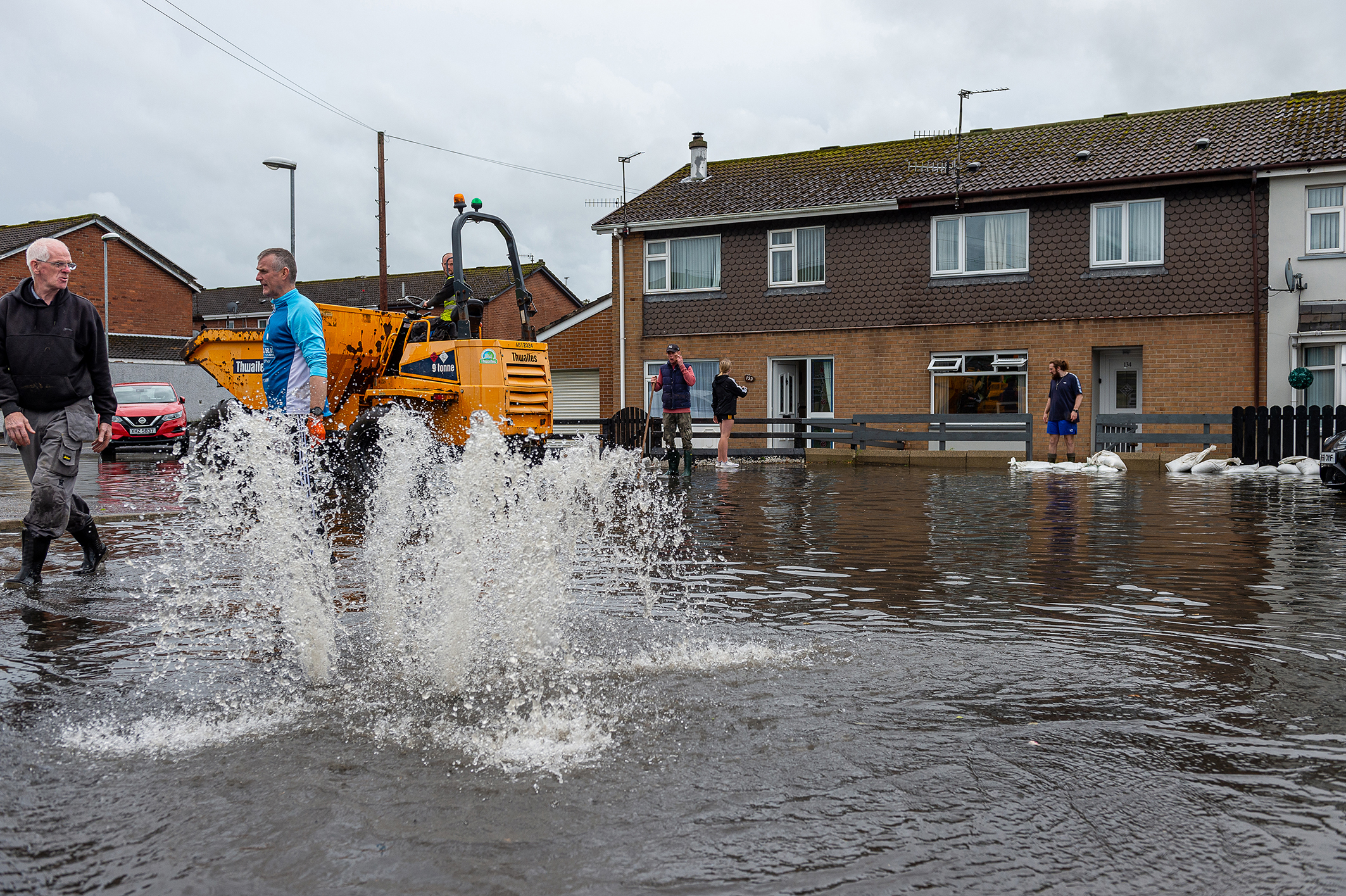 Minister urged to visit destroyed homes