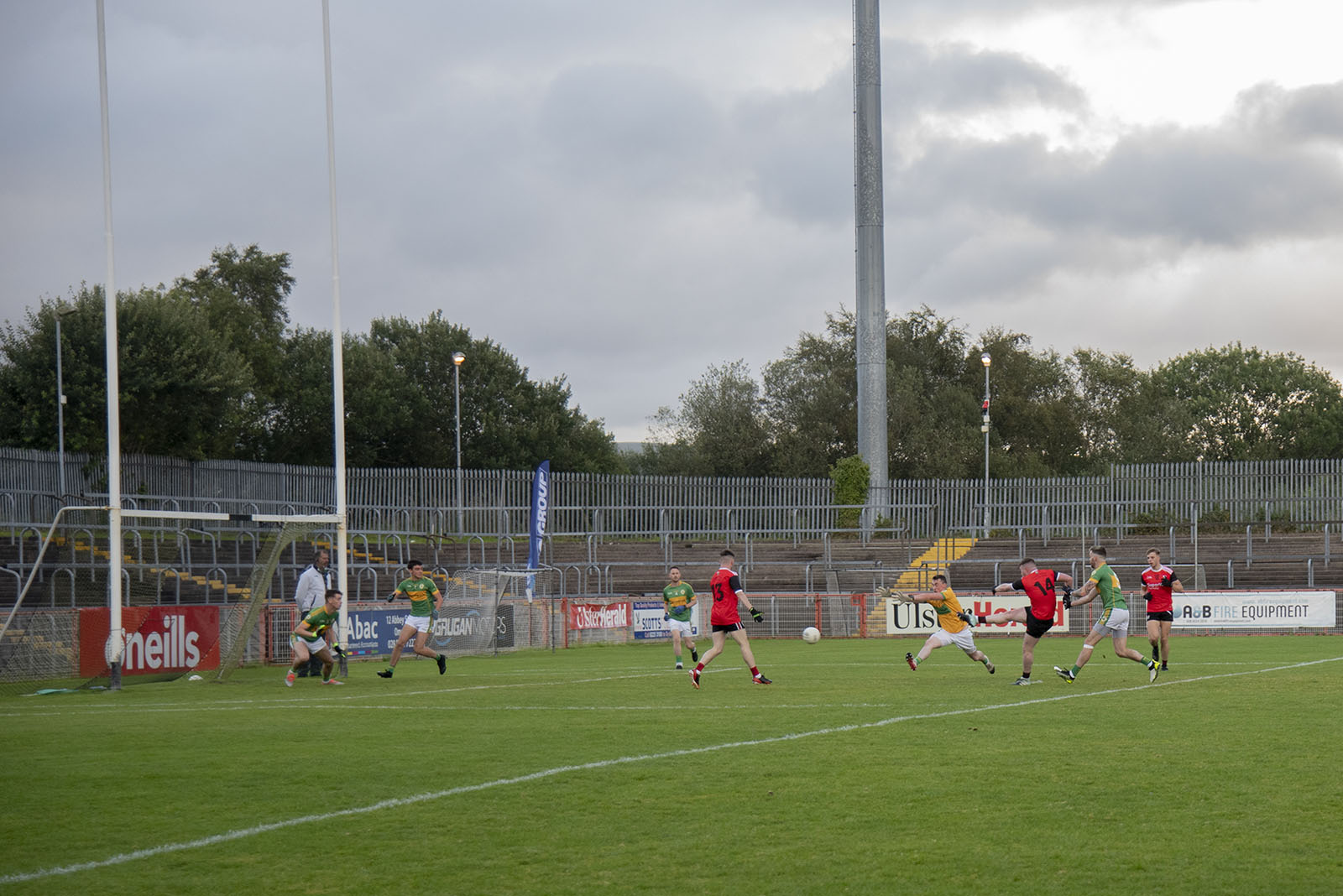 Inspired Aghaloo power across the finish line