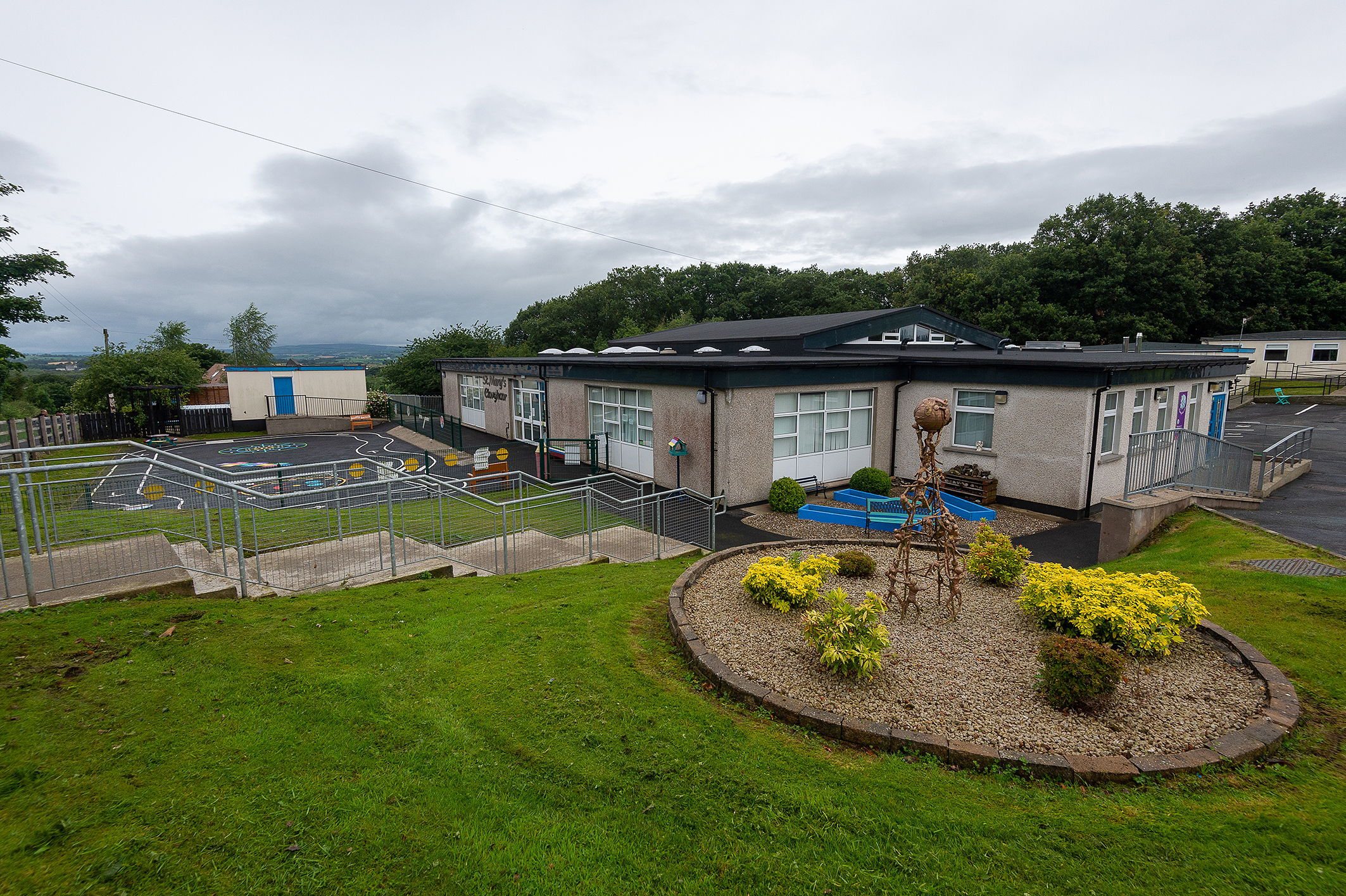 Parents ‘mystified’ at plans to close Fivmiletown primary school