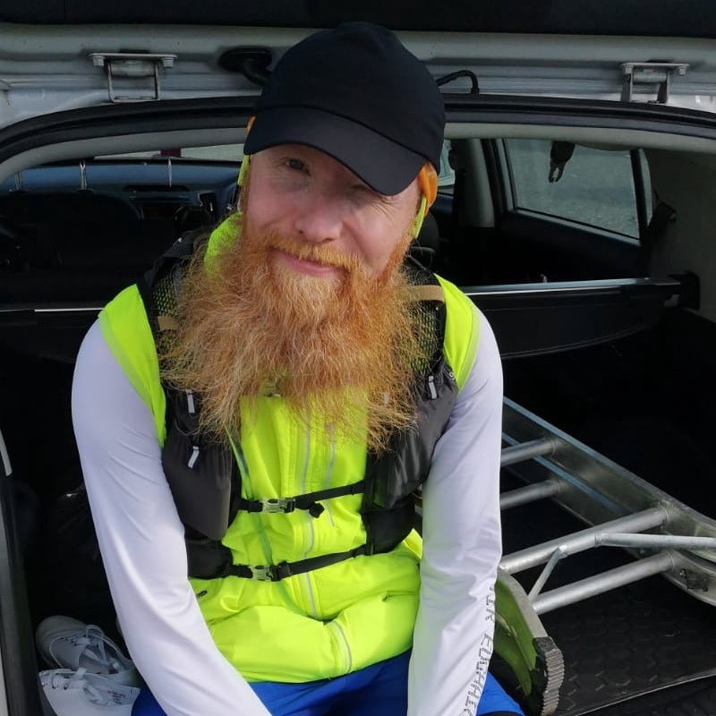 Neil promises to sacrifice beard for Special Olympics