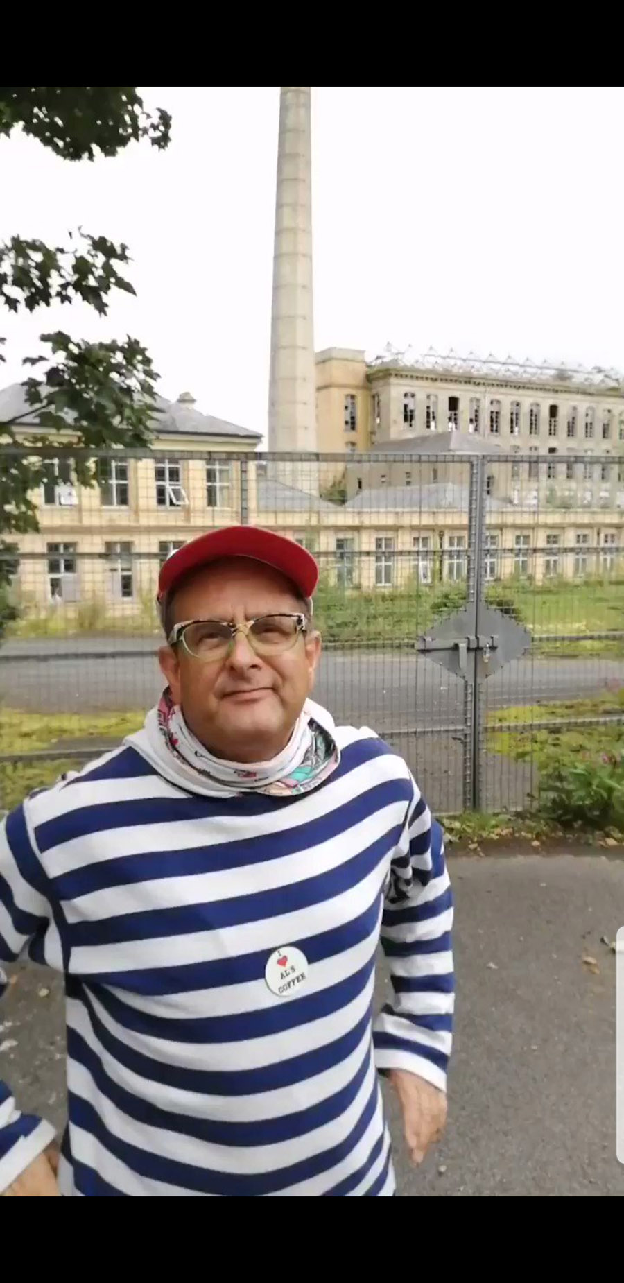 Timmy Mallet enjoys Itsy Bitsy Teeny Weeny Tyrone visit