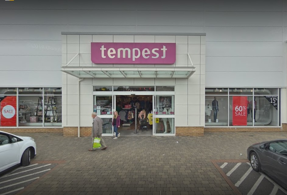 Menarys to close two stores in Tyrone