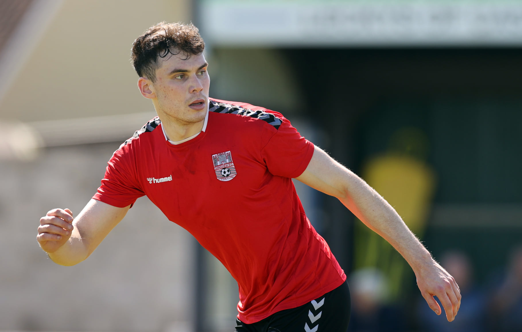 Dergview defender set to join Glenavon