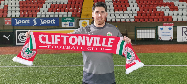 Lowe ready for top six challenge at Reds