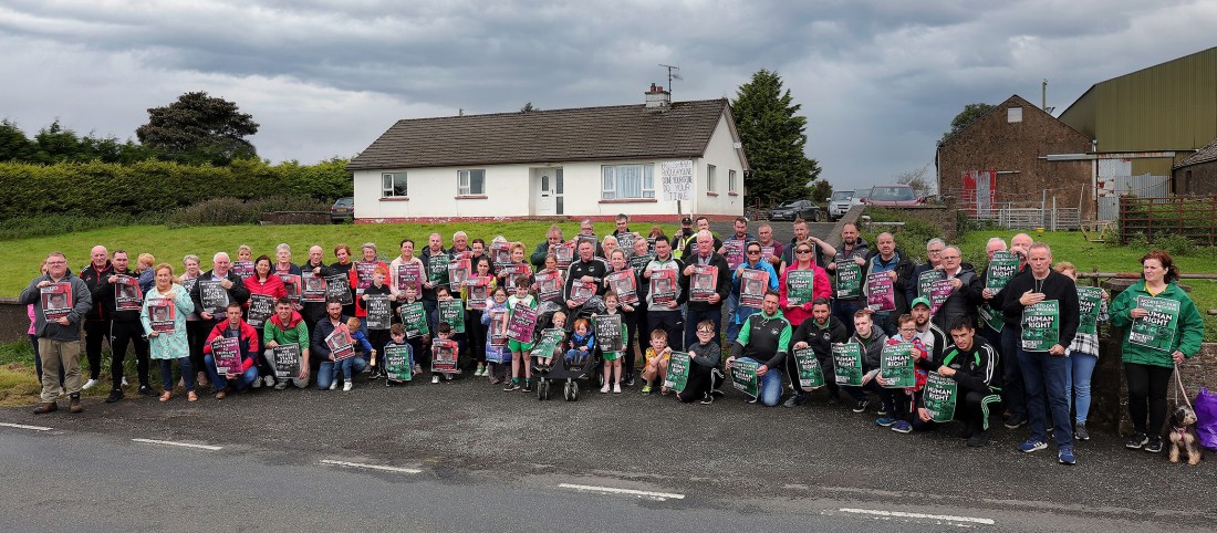 White line protests against legacy proposals