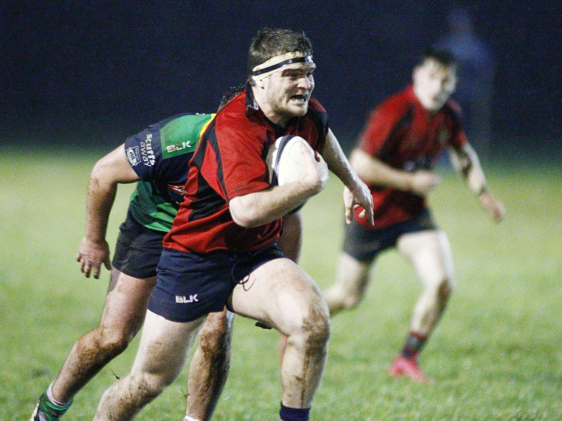 Valley prevail after tight tussle with Hinch