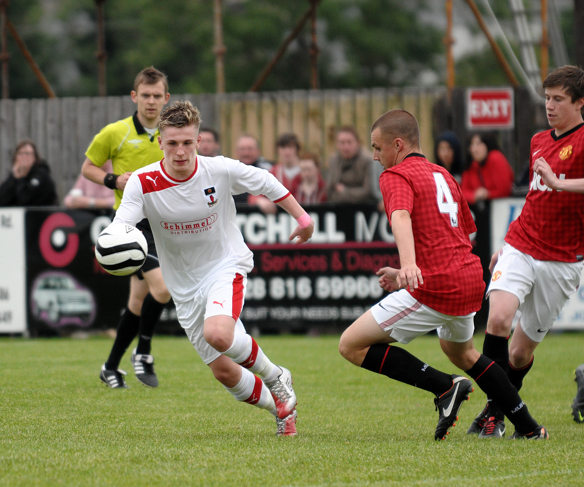 If Dergview fans searching for a good omen try Milk Cup 2012!