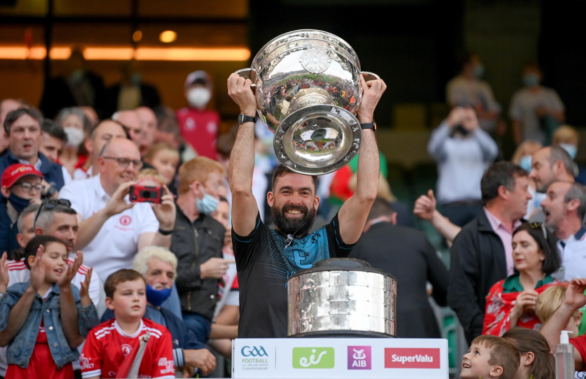 Crozier and McMahon take reins at Galbally