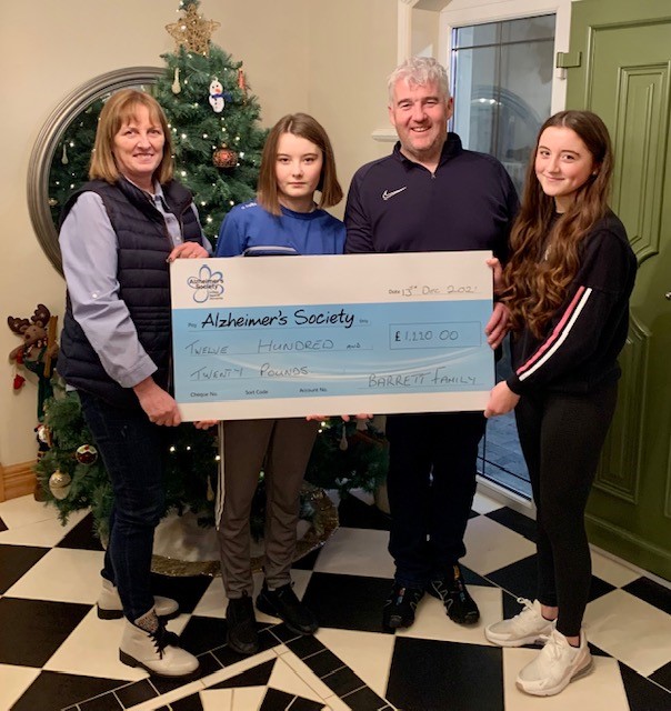 ‘Night at the Races’ raises over £1,200 for Alzheimer’s Society