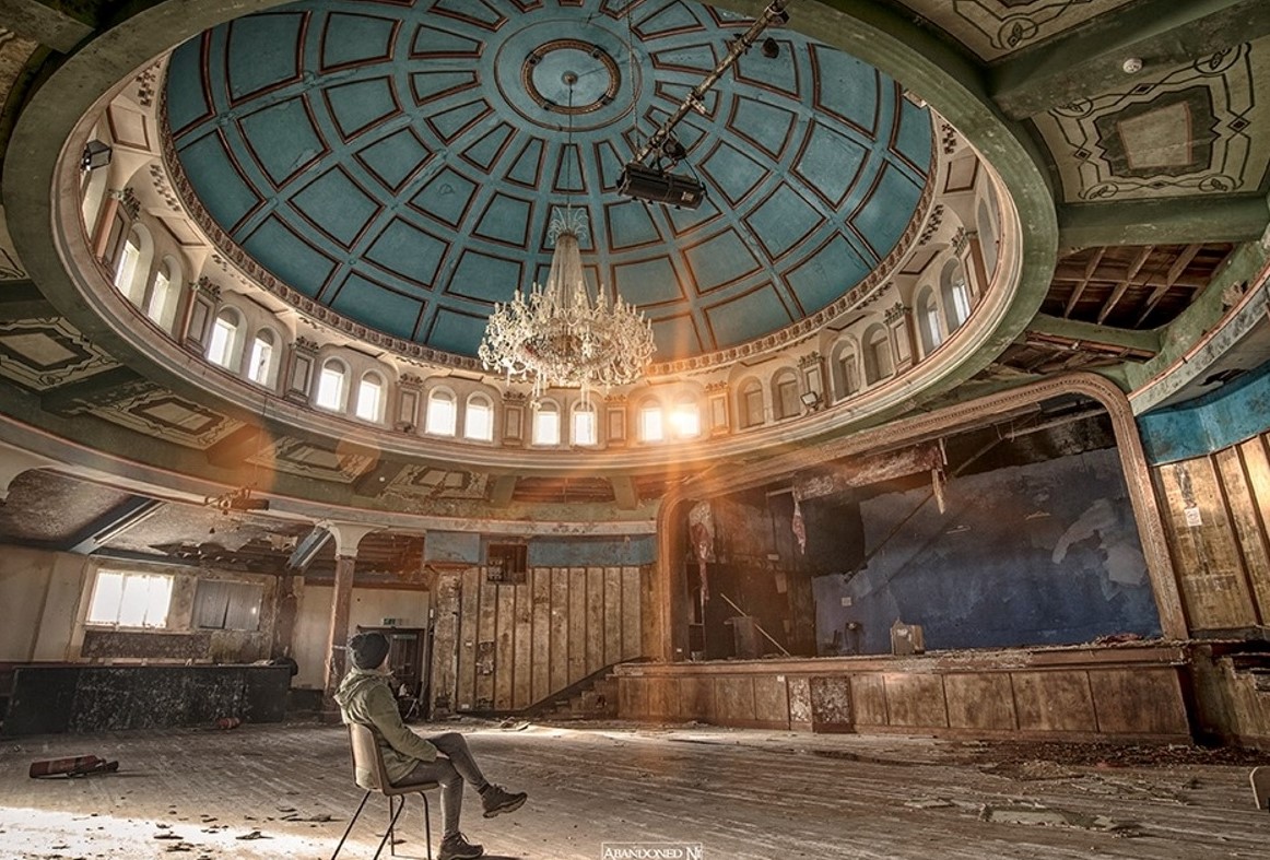 Watch: Memories of Edendork dance hall as hundreds sign petition