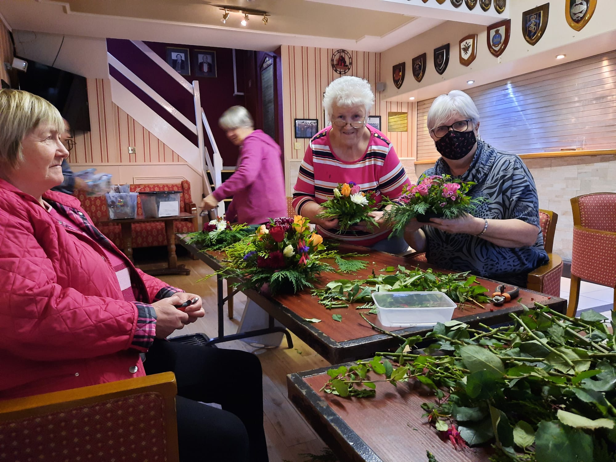 Retirement club reunites with old friends