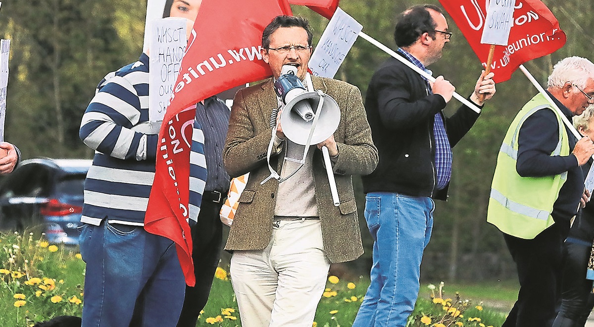 Public urged to voice opposition to SWAH cuts