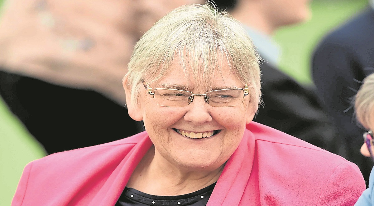 Ex-MLA takes up council seat