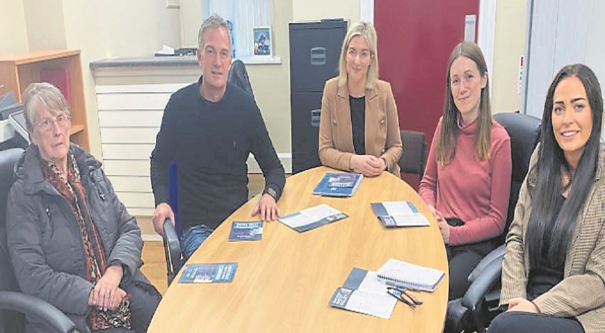 Family of murdered councillor meet Shadow Secretary of State