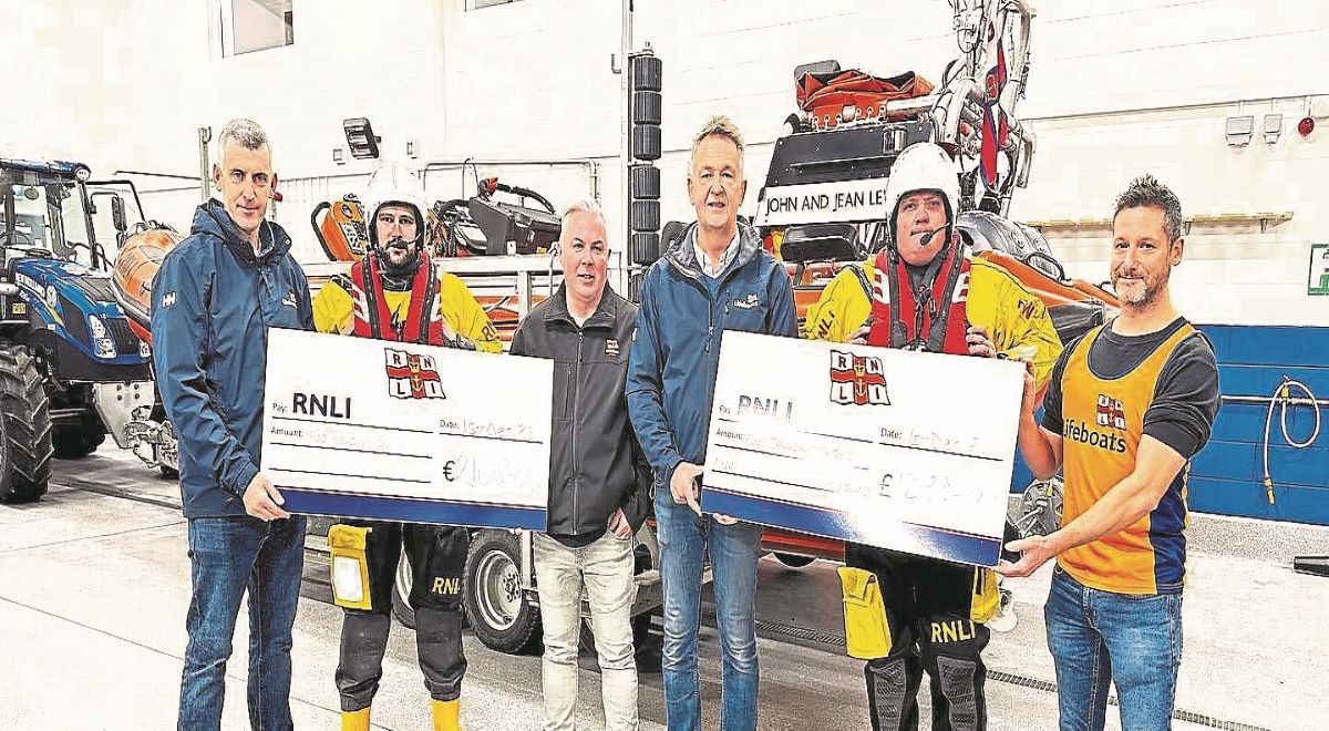 Barefoot marathon runner thanks local communit