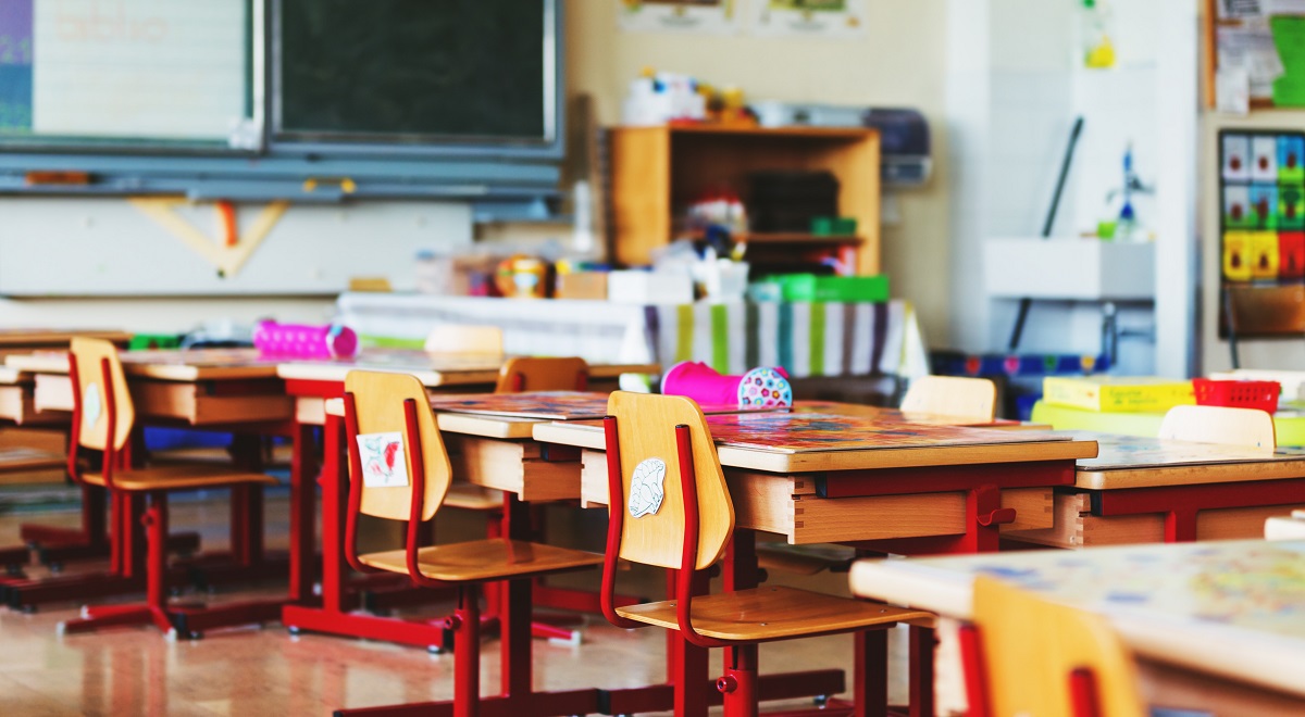 Local parents urged to apply for school places ahead of deadline