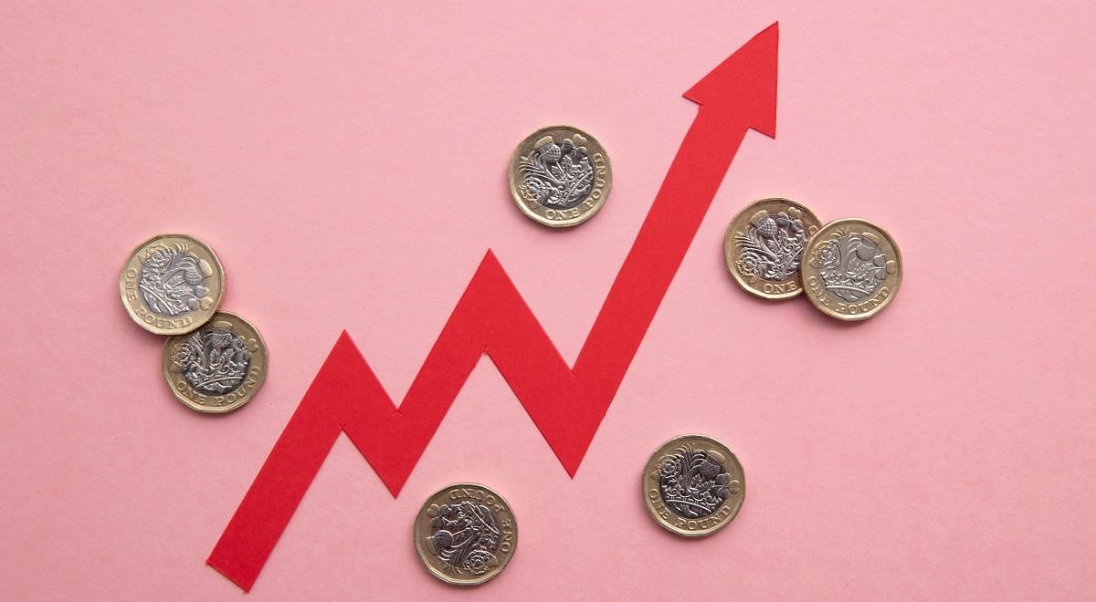 Councillors defer decision on their pay rise