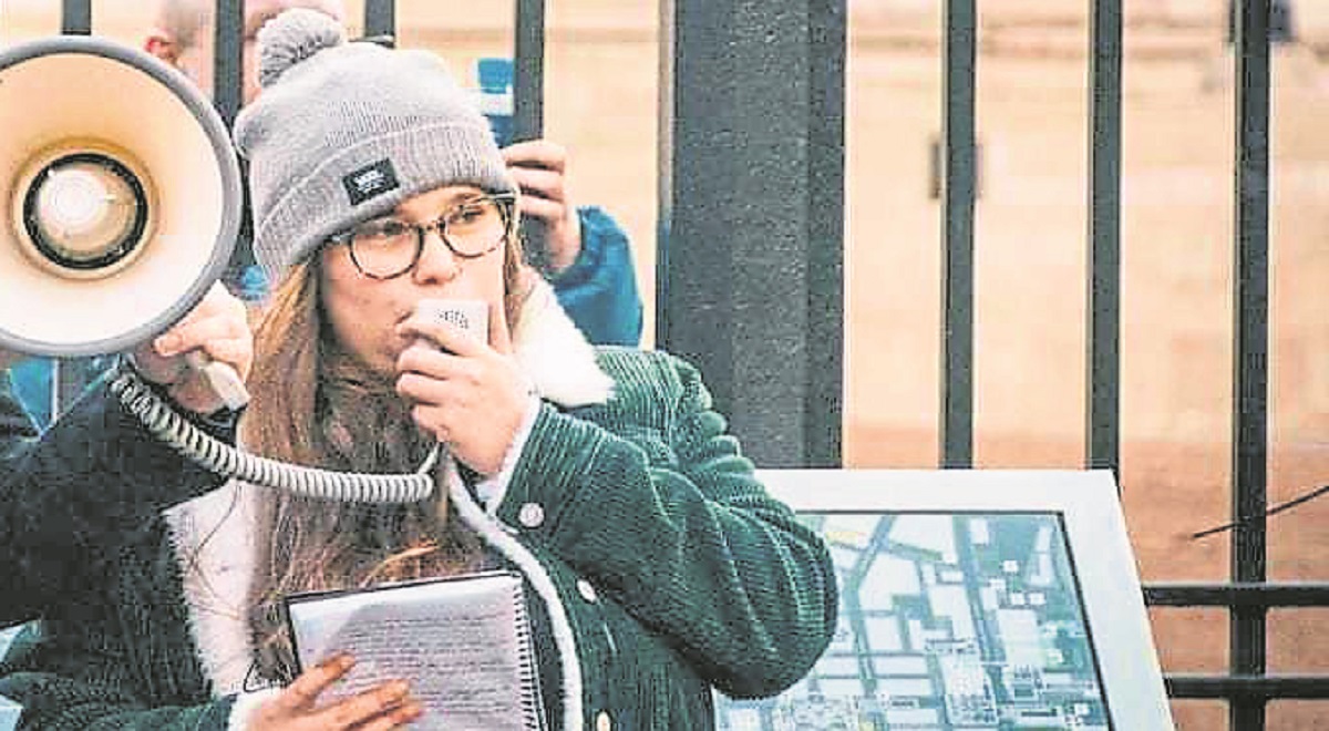 Socialist candidate calls for action on gender violence