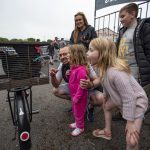 The Meier family discover a hen transported on a vintage Raleigh bicycle. JasMc3