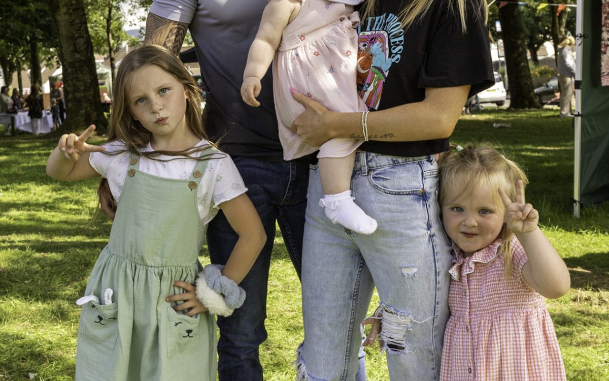 John and Keri enjoying a day of fun and sun in Carlton Drive with their three beautiful daughters.