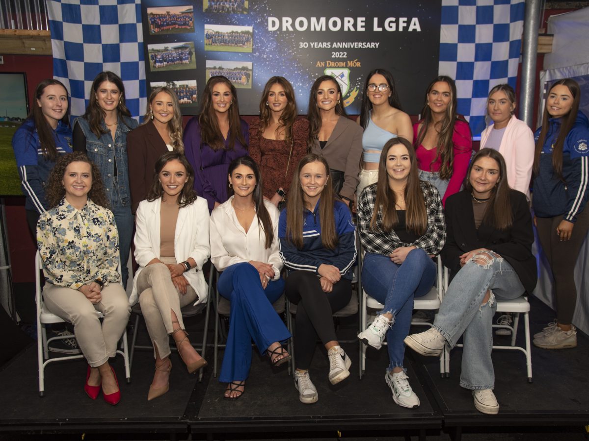 This season's Ladies team turn out in style at the birthday celebrations in The Central Bar. JasMc12