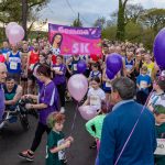 Gemmas dad organises the banner and balloon release just before the start.